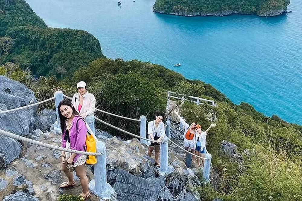 Angthong Marine Park by Bigboat from Samui - Image 9