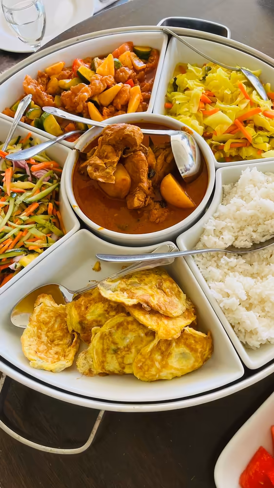 Cameron Highlands Day Tour: Tea Plantations & Floral Paradis - Image 7