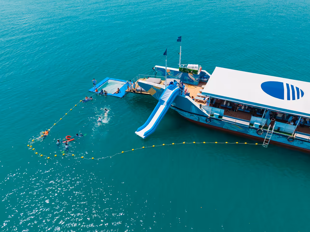 James Bond & Sunset Dinner Cruise by Seanery - Image 20