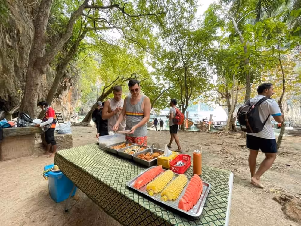 Krabi 4 Islands Longtail Boat Tour & Snorkeling - Image 4