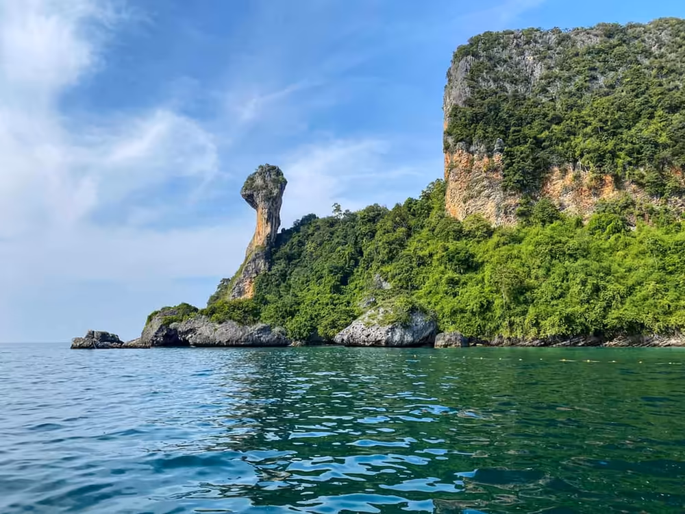 Krabi 4 Islands Longtail Boat Tour & Snorkeling - Image 9