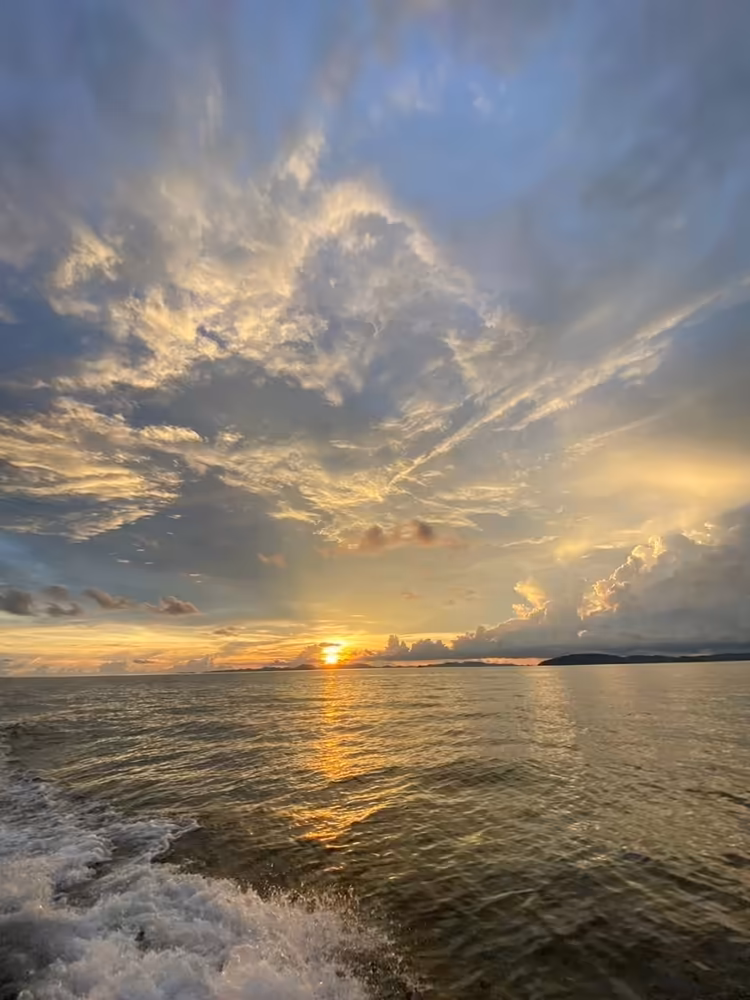 Krabi 7 Islands Sunset Dinner Tour by Longtail Boat - Image 10