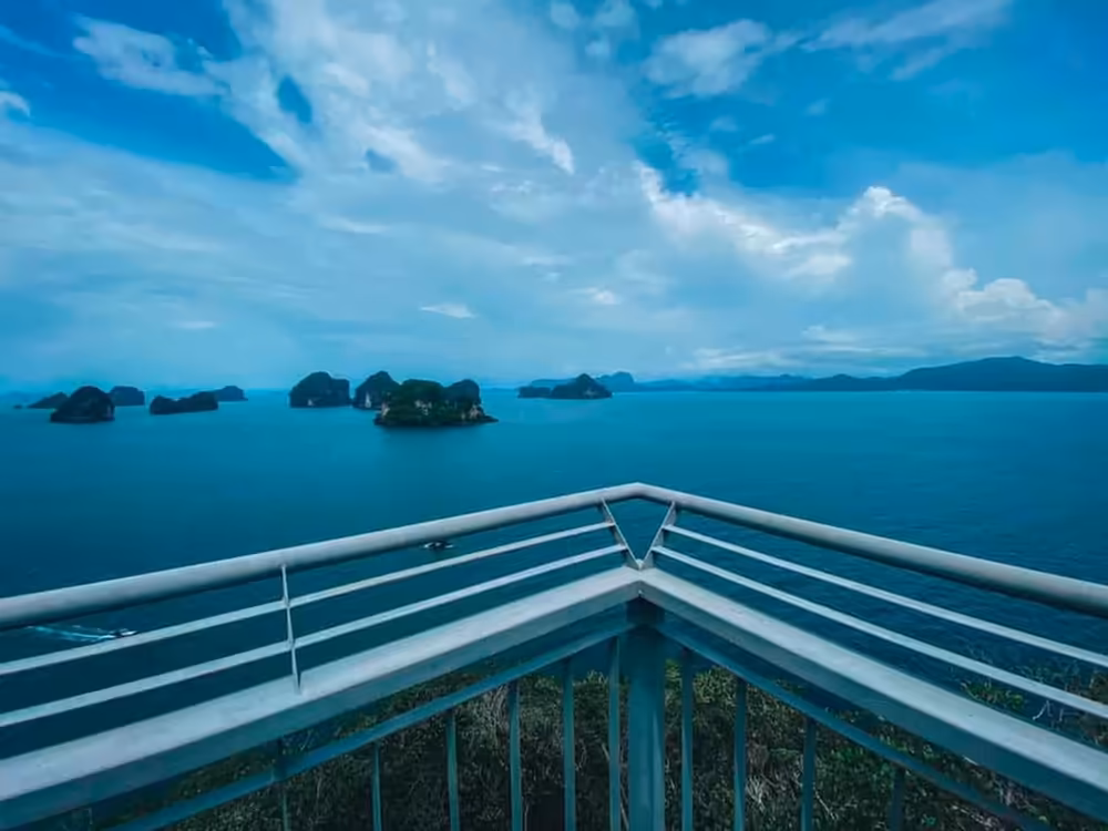 Krabi Hong Island Longtail Boat Tour: Paradise Escape - Image 3