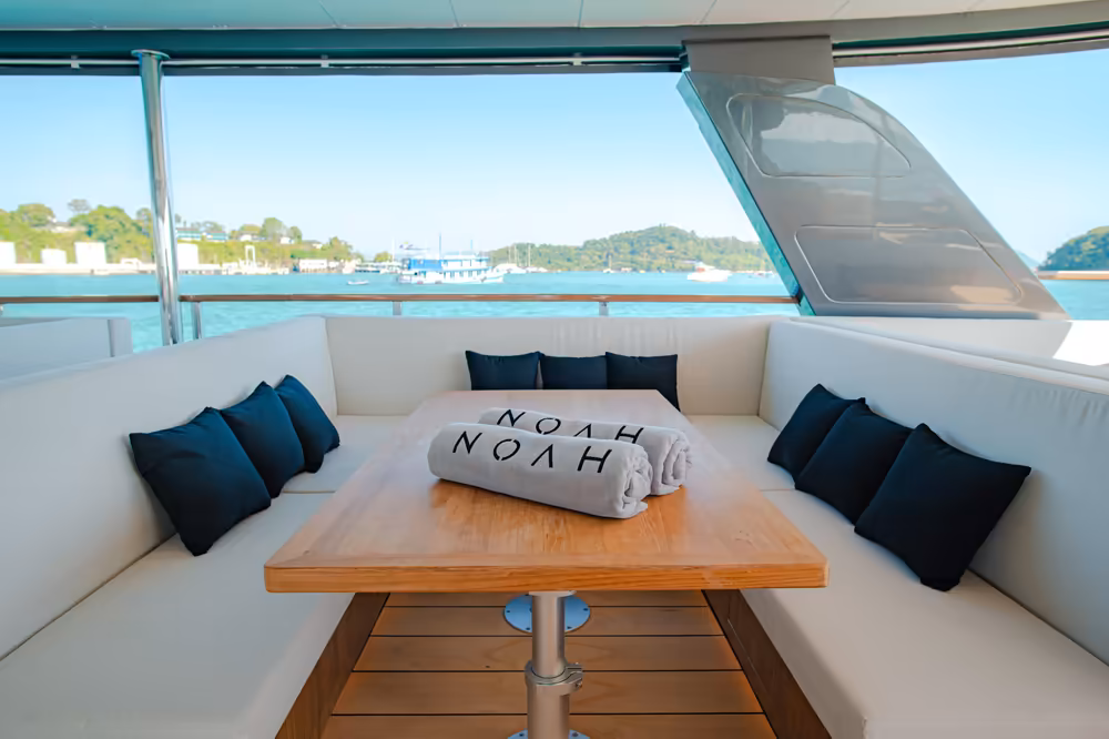 Noah Yacht Club Private Catamaran - Image 12