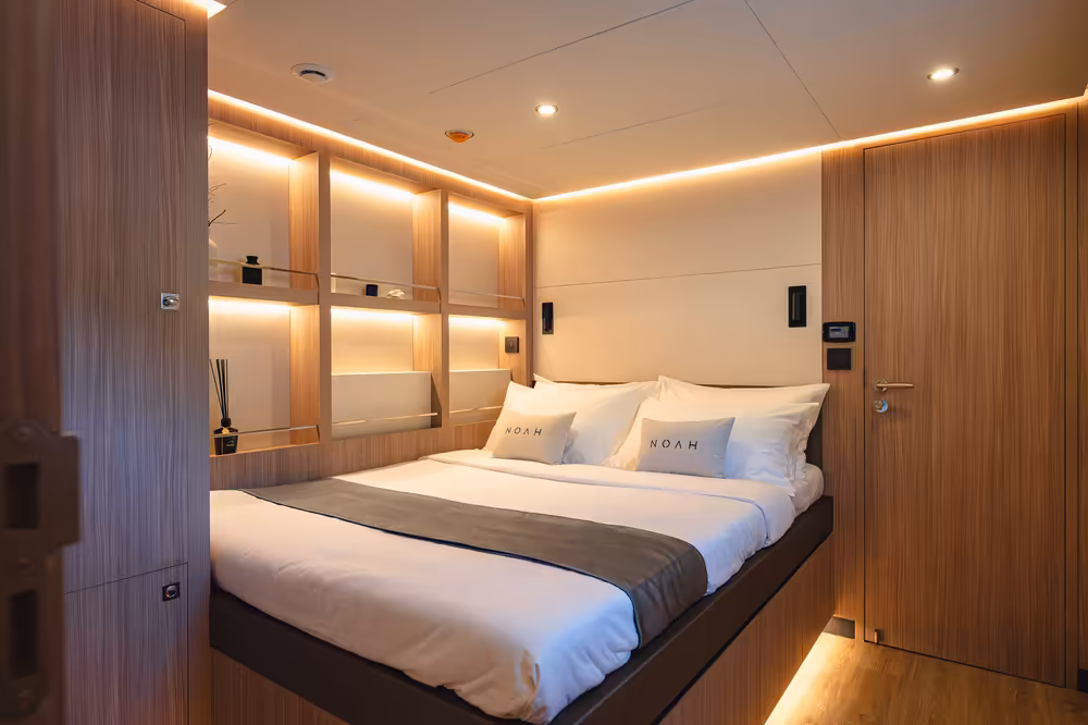 Noah Yacht Club Private Catamaran - Image 3