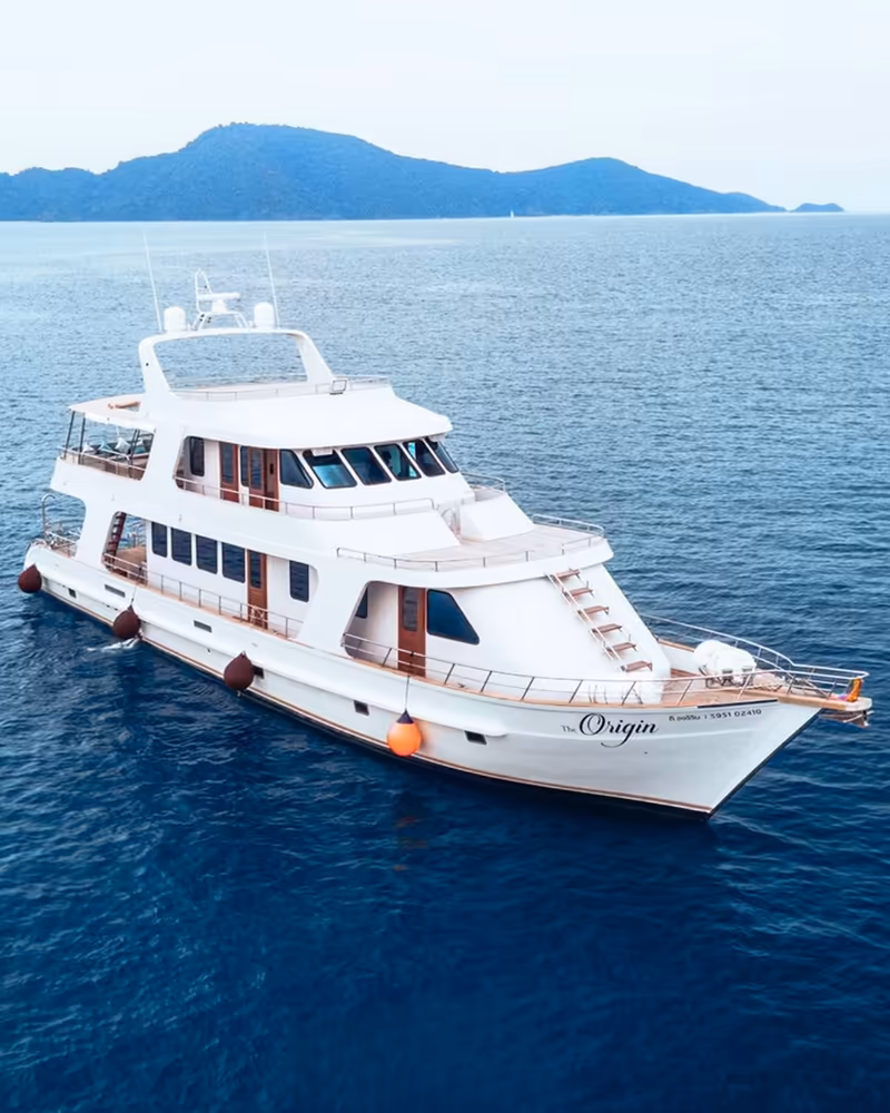 Phuket Luxury Yacht Charter: THE ORIGIN
