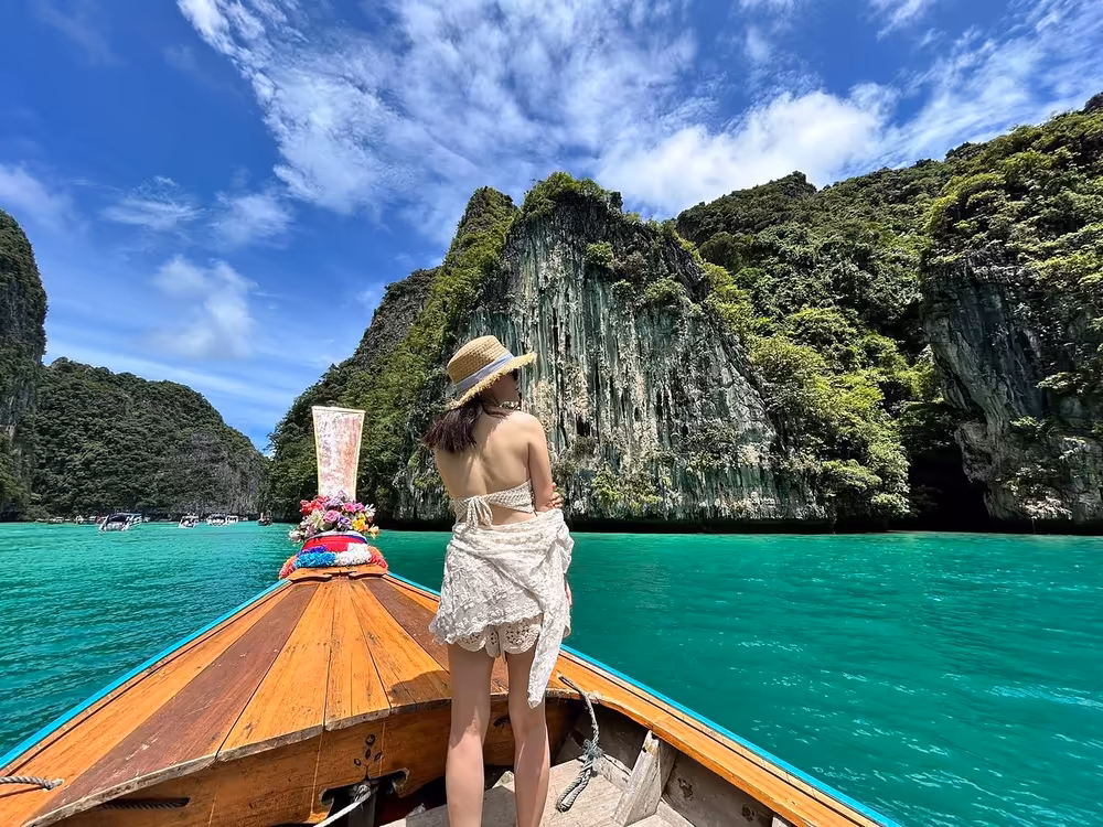 Phuket: Phi Phi & Bamboo Islands Speedboat Day Trip - Image 12