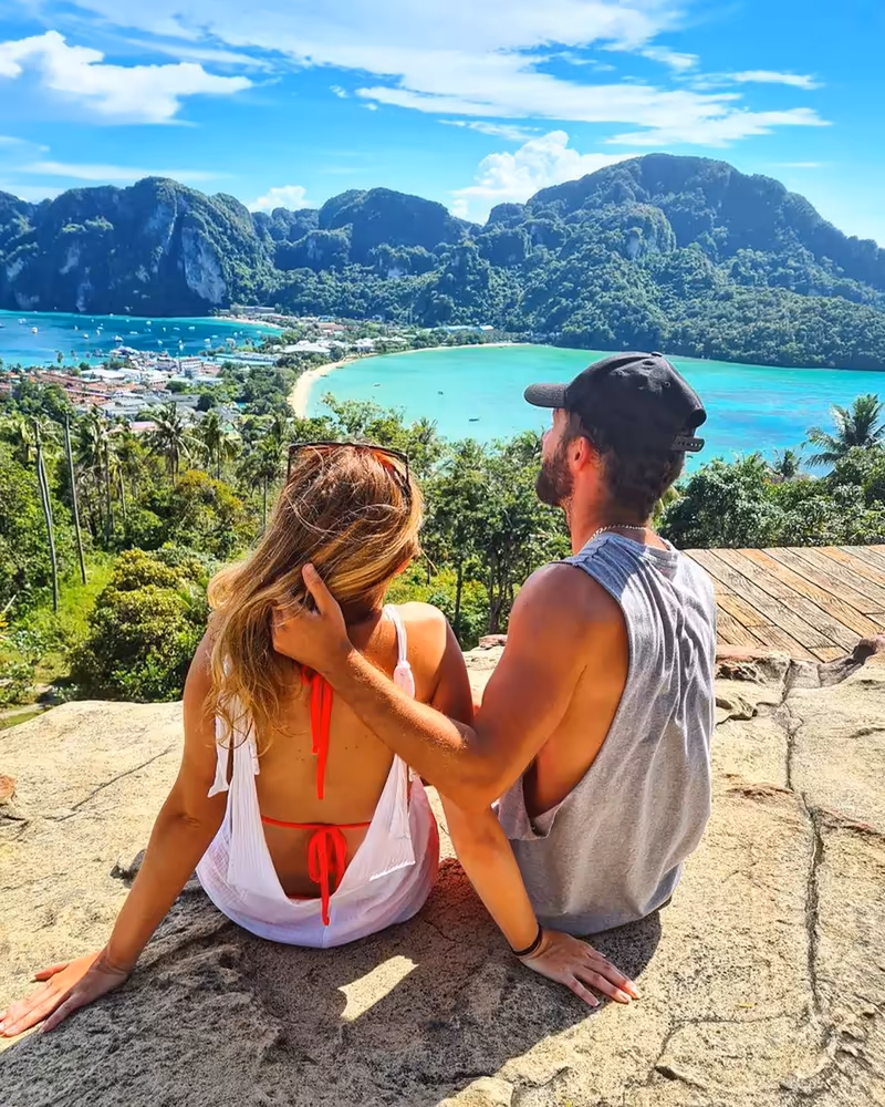 Phuket: Phi Phi & Bamboo Islands Speedboat Day Trip - Image 6