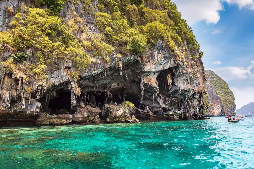 Phuket: Phi Phi & Bamboo Islands Speedboat Day Trip - Image 8