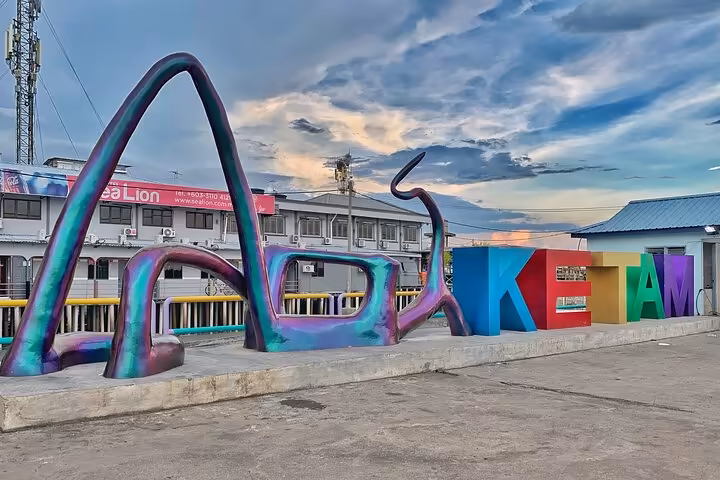 Pulau Ketam (Crab Island) with boat ride and Seafood lunch - Image 3