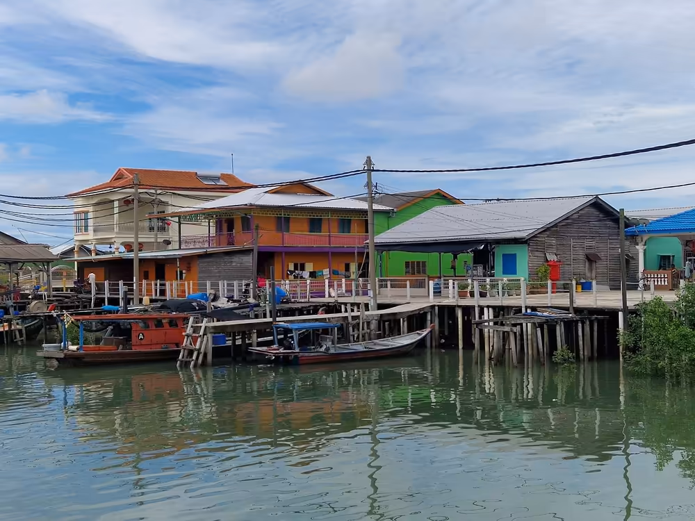 Pulau Ketam (Crab Island) with boat ride and Seafood lunch - Image 6