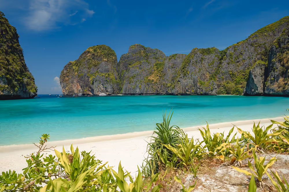 Luxury Phi Phi Island by Noah Yacht Club Experience - Image 3